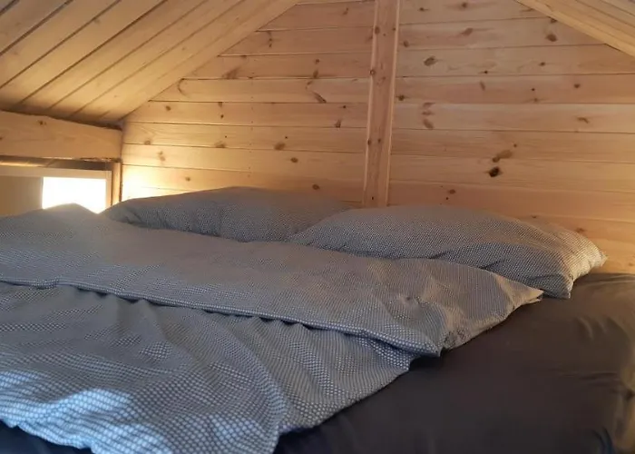 Schega 別荘 Podamirowo